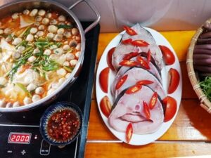 Lẩu cá bớp măng chua